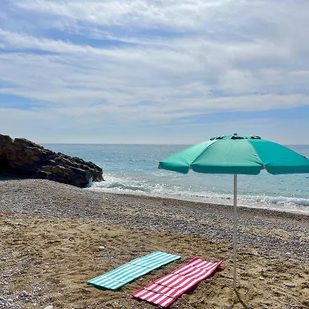 Luxe Beach One By Gloove Apartment *