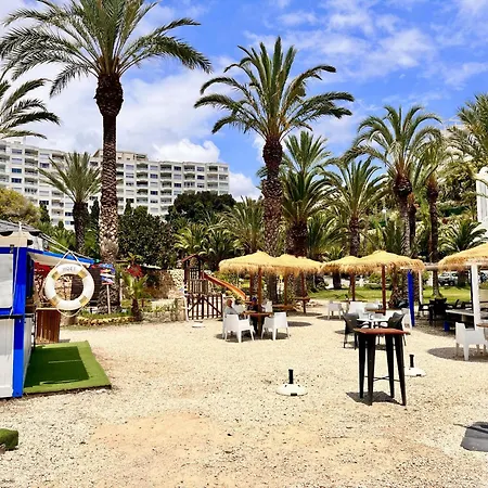 Luxe Beach One By Gloove Apartment *
